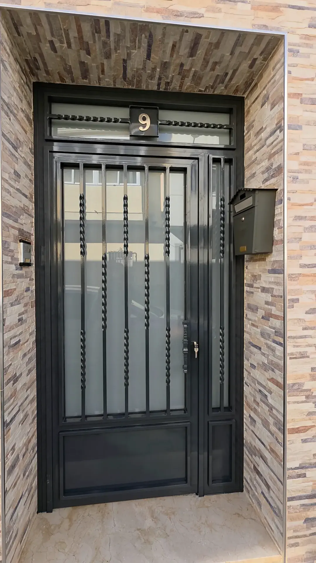 Puerta Hierro, Carpintería Metálica en Albace